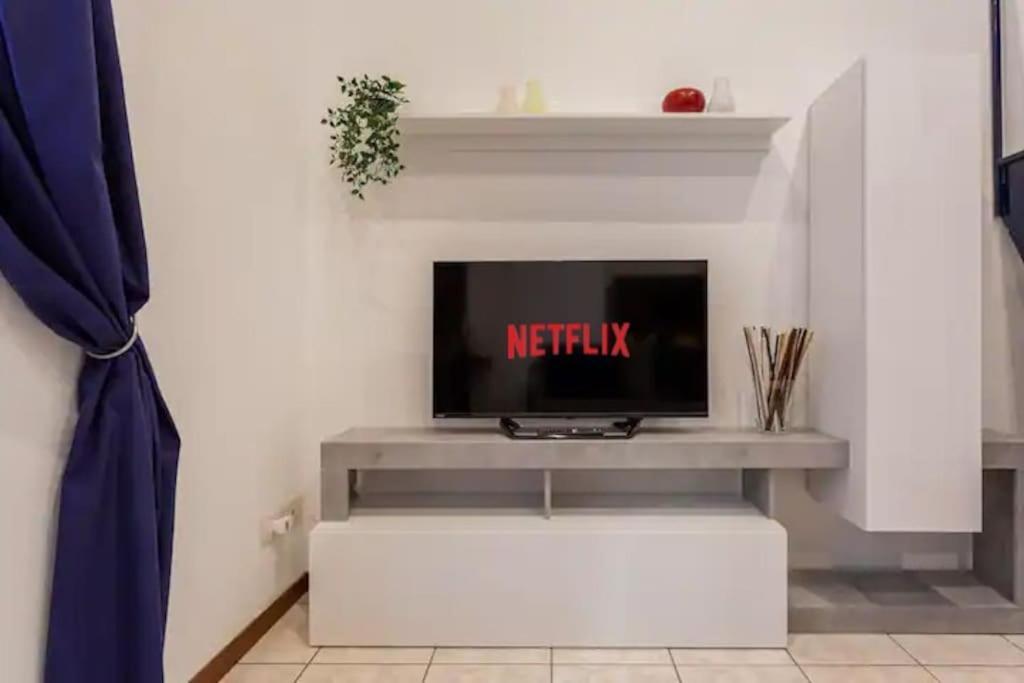 Luxury Loft On The Duomo Wifi & Netflix Apartment Милано Екстериор снимка