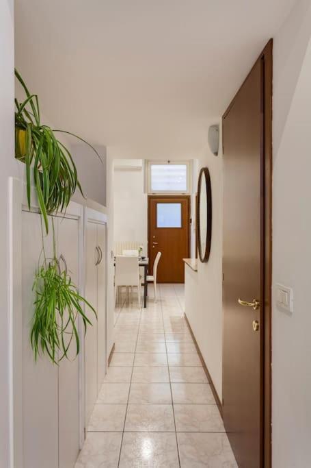Luxury Loft On The Duomo Wifi & Netflix Apartment Милано Екстериор снимка
